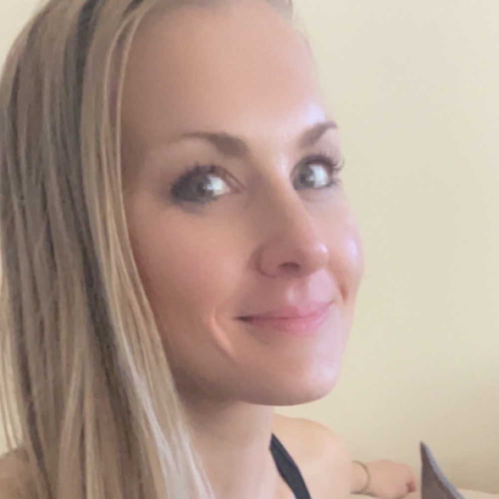 Meet your Posher, Alison